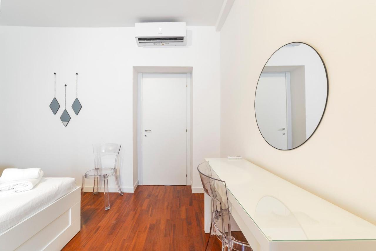 Roomy Apartment Close To Subway M5! มิลาน ภายนอก รูปภาพ