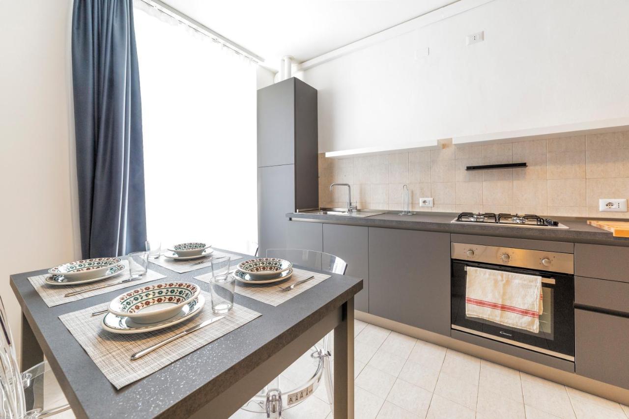 Roomy Apartment Close To Subway M5! มิลาน ภายนอก รูปภาพ